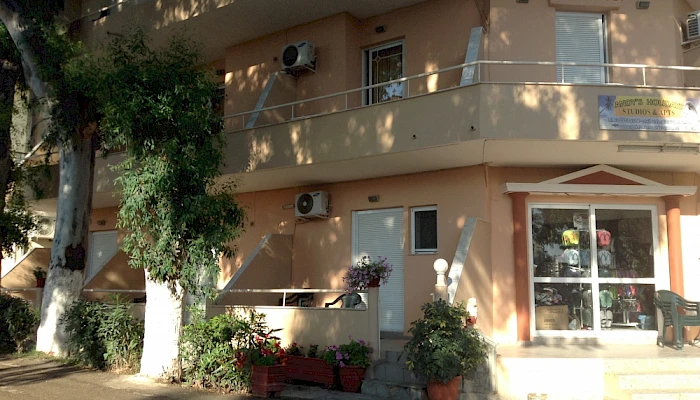 Andys Rooms Georgioupolis